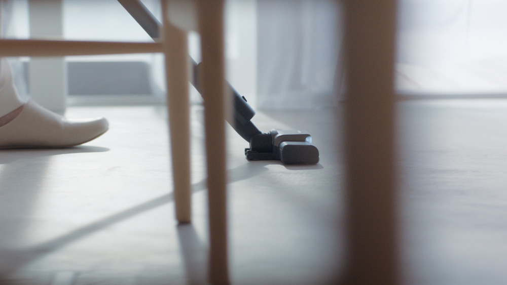 Panasonic セパレート掃除機 NX500K 軽いのにパワフル篇